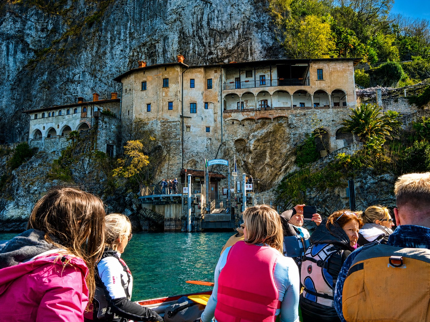 Canoe Tour Santa Caterina del Sasso | Lake Maggiore